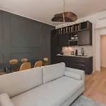Luxury - 8 Person - Centro Storico Daire