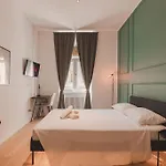 Luxury - 8 Person - Centro Storico