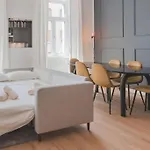 Daire Luxury - 8 Person - Centro Storico Trieste