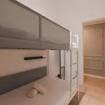 Luxury - 8 Person - Centro Storico Daire Trieste