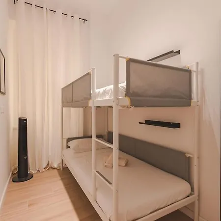 Διαμέρισμα Luxury - 8 Person - Centro Storico