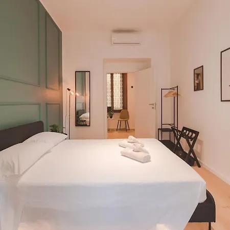 Luxury - 8 Person - Centro Storico * Τεργέστη