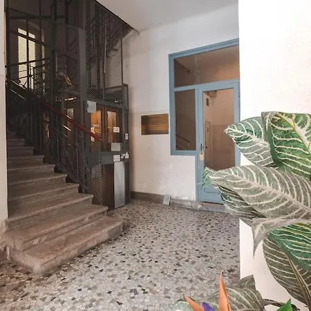 Luxury - 8 Person - Centro Storico * Trieszt